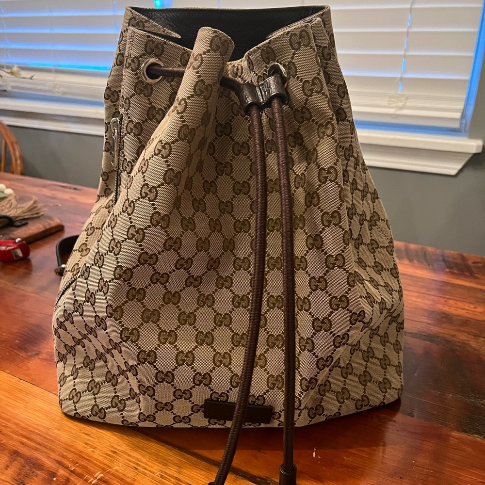 Gucci canvas drawstring Backpack